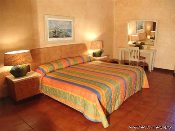 Hotel Soleil Pacifico Chulamar Quarto foto